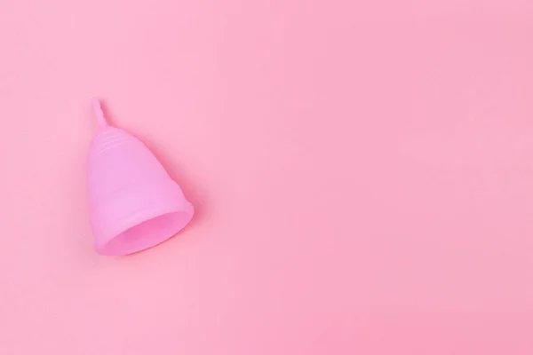 Coupe Menstruelle Silicone Réutilisable Rose Sur Fond Rose Vue Dessus — Photo