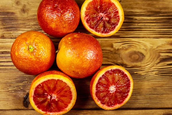 Red Blood Oranges Wooden Table — Stock Photo, Image
