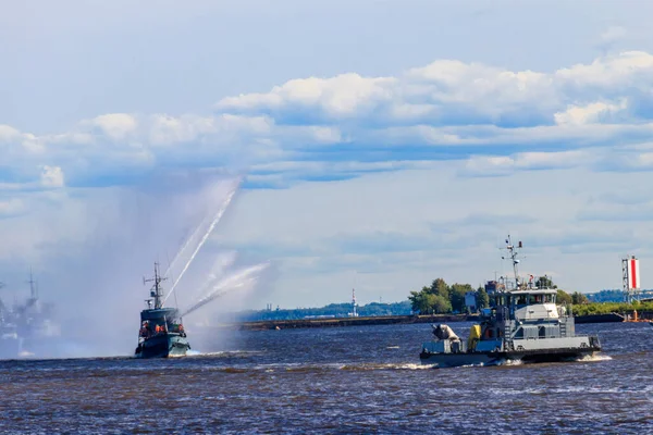 Extinguishing Burning Ship Naval Exercises — Stock Photo, Image