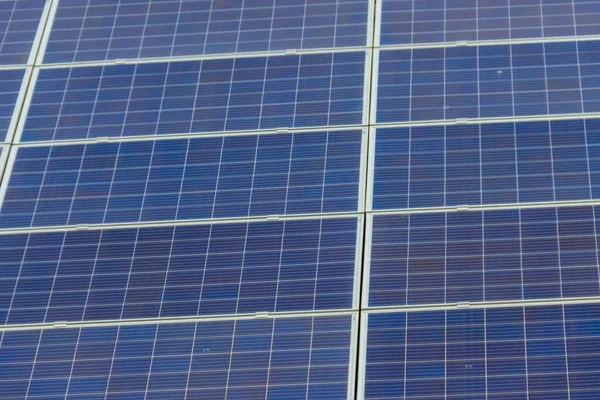 太陽電池パネルのクローズアップ 革新のための太陽電池モジュール代替エネルギー — ストック写真