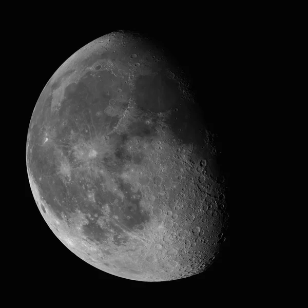 Aftagende Gibbous Moon Isoleret Sort Baggrund Overfladen Synlig Høj Opløsning - Stock-foto