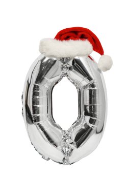 Kırmızı Noel Baba şapkalı, gümüş renkli, şişme balon sıfır. Beyaz arka plan. Yeni yıl konsepti