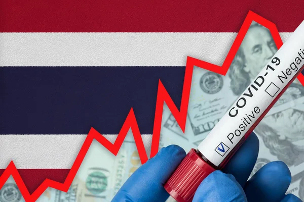 タイのコロナウイルス フラグの背景に肯定的な血液検査 発生率の増加 経済危機 — ストック写真