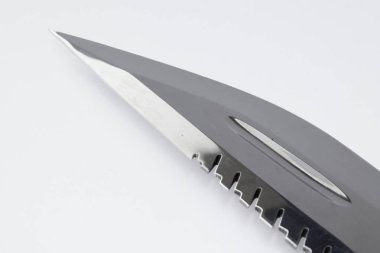 Beyaz bir arka plan üzerinde bıçak bıçak