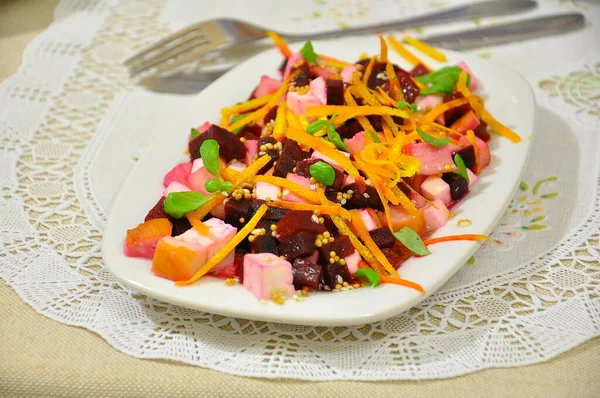 Pancar Salatası ve Feta Küresi