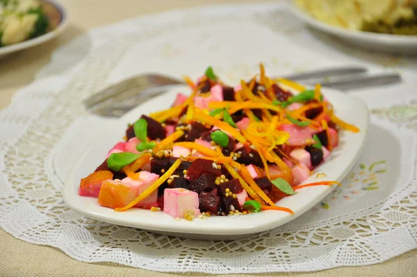 Pancar Salatası ve Feta Küresi