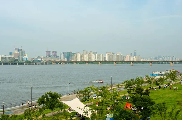 Río Hangang en Seúl en verano en Corea —  Fotos de Stock