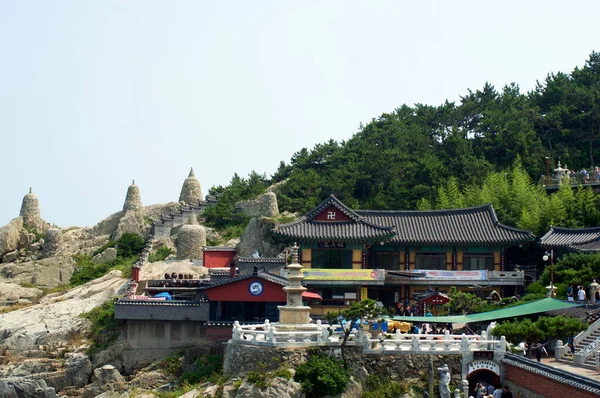 Βουδιστικός Ναός Στο Μπουσάν Καλοκαίρι Στη Νότια Κορέα — Φωτογραφία Αρχείου