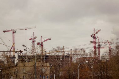 Vinçlerle bir ev inşa etmek