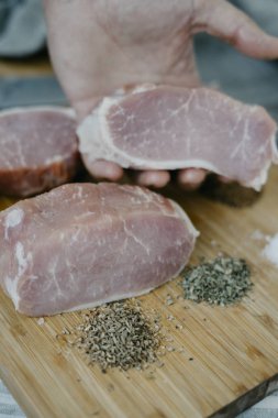 Şef hizmet domuz eti bonfile 