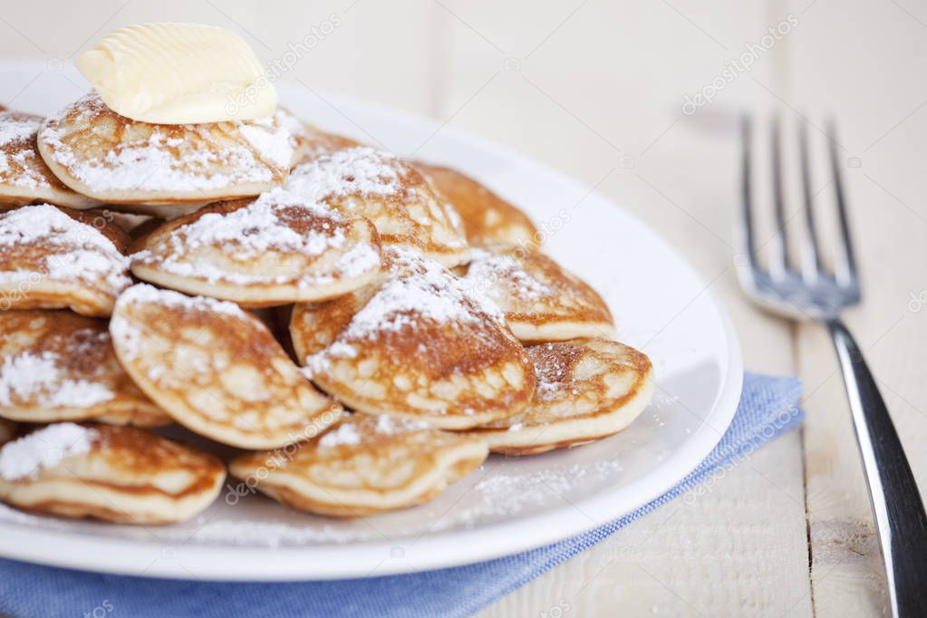 Dutch food: 'Poffertjes' or little pancakes