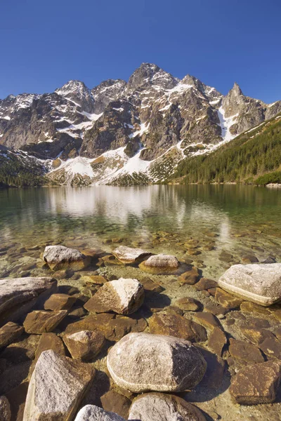 Lago Morskie Oko nas Montanhas Tatra, Polônia — Fotografia de Stock