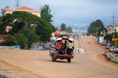 Taksi taksi tuk-tuk