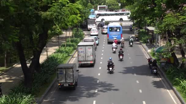Tráfico en Ho Chi Minh — Vídeo de stock