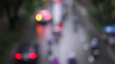 Yağmurda trafik