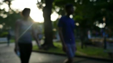 Odak dışında güneş ray ile