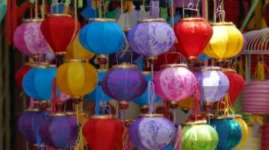 Lanern için satmak Luong Nhu Hoc Caddesi'nde, Vietnam