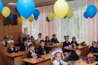 Ukraine.Kiev - 1 Eylül 2016. İlk-Greyder onların CIA'de oturmak