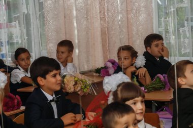 Ukraine.Kiev - 1 Eylül 2016. İlk-Greyder onların CIA'de oturmak