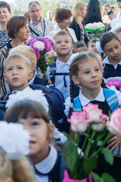 Ucraniana.Kiev - 1 de setembro de 2016. Primeiros anos e outros tutor — Fotografia de Stock