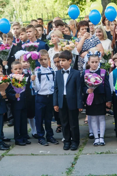 Ucraina.Kiev - 1 settembre 2016. Primi alunni e altri stalloni — Foto Stock