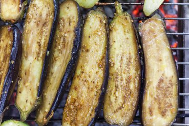 Çeşitli ızgara sebze. Şef pişirme vegetables.top görünümü clo