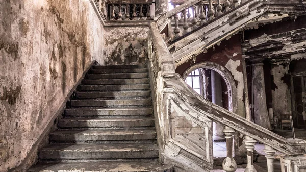 Destroyed church and staircase with cross — Stock Photo, Image