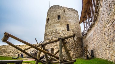 Kalesi ve Izborsk çit