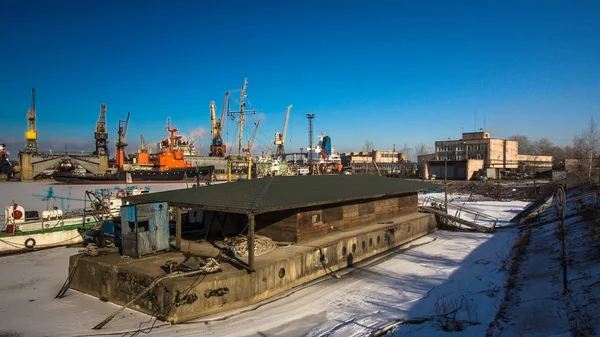 Loděnice v Saint-Petersburg — Stock fotografie