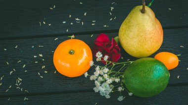 Masada tropikal meyveler