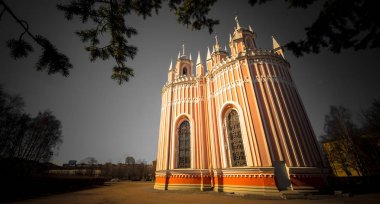 St. Petersburg, Rusya 10 Nisan 2018: Chesme Gotik kilise. Kilise St John Baptist Chesme sarayda Saint Petersburg, Rusya Federasyonu