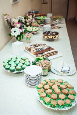 yeşil tarzı düğün çikolata