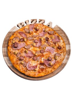 İtalyan pizza jambon sosis ve hardal. Pizza bir açıdan fotoğrafı menüler için farklı türde bir dizi