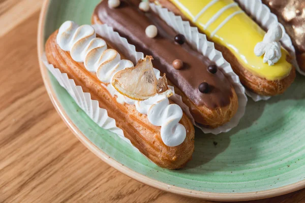 Eklerleri farklı ganache ve farklı Topingler ile krema ile