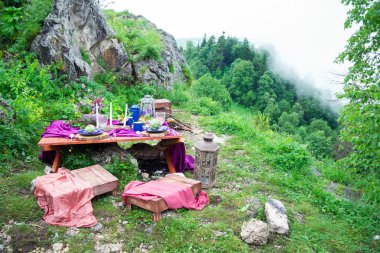 Sofra düğün rustik tarzda dekore edilmiş. Inspira düğün