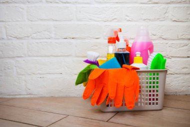Sepet bulanık arka plan beyaz citchen maddelerde Temizleme. C