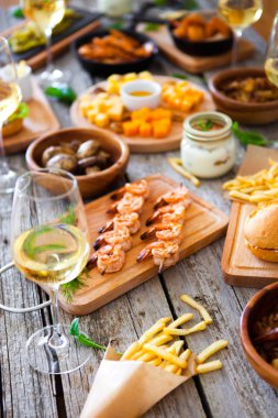 Yiyecek ve içecek tablo, yemek yeme kavramı keyfi