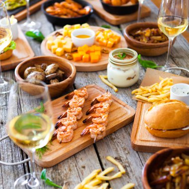 Yiyecek ve içecek tablo, yemek yeme kavramı keyfi