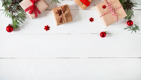 Vánoční nebo novoroční pozadí, jednoduché složení vyrobené z Vánoce — Stock fotografie