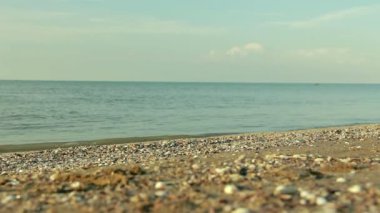 Sandy beach Hazar Denizi sahilinde.