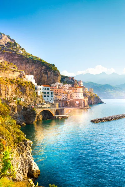 Morning view of Amalfi cityscape on coast line of mediterranean sea — Stock Photo, Image