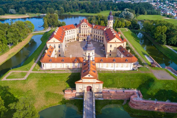 Medieval castle in Nesvizh — Stock Photo, Image