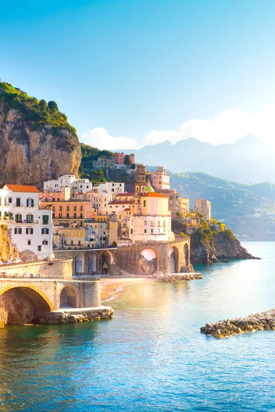 Sabah görünümü Amalfi