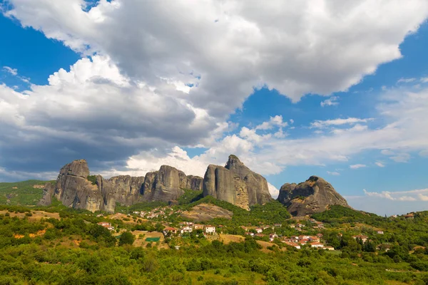 Paisaje Montaña Con Rocas Meteora Lugar Paisaje Monasterios Roca —  Fotos de Stock