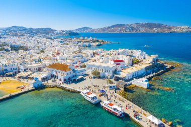 Mykonos kasabasının panoramik manzarası, Cyclades adaları, Yunanistan