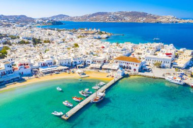 Mykonos kasabasının panoramik manzarası, Cyclades adaları, Yunanistan