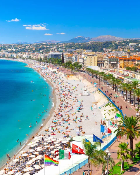 Promenade des Anglais in Nice, France. Nice is a popular Mediterranean tourist destination — Stock Photo, Image