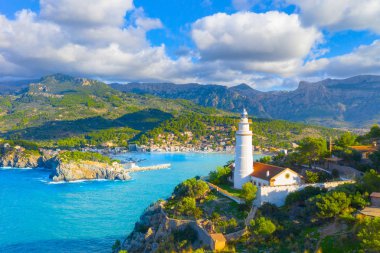 Port de Soller 'in güzel limanı, Mayorka, Balearic Adaları, İspanya