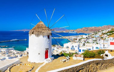 Mykonos kasabasının panoramik manzarası, Cyclades adaları, Yunanistan