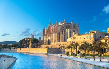 Palma de Majorca 'nın panoramik manzarası, Mallorca Balearic Adaları, Akdeniz. İspanya